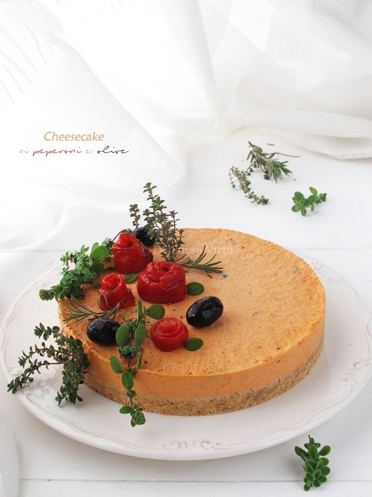 Cheesecake ai peperoni e olive 1